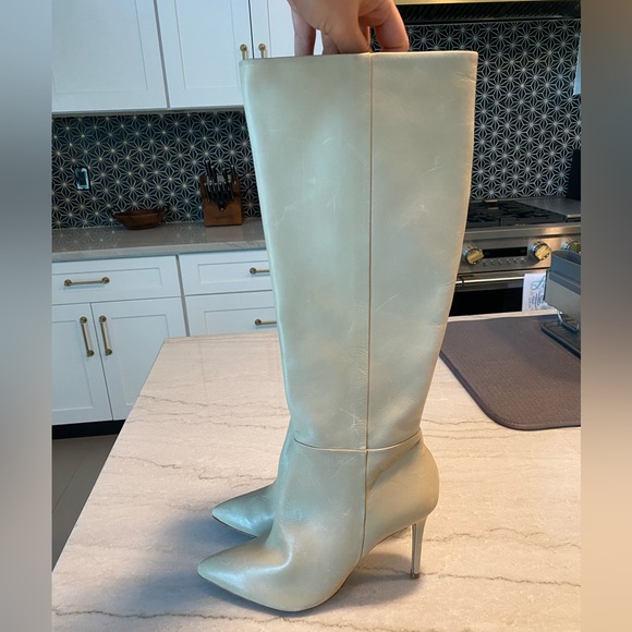 New Schutz Mikki Up Leather Boot in Oyster Size 7 - Picture 3 of 13